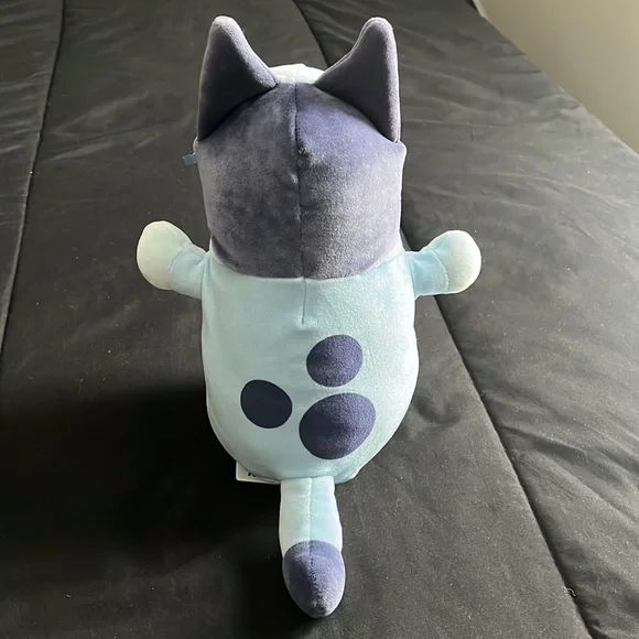 Bluey hugMee original by squish mallows - Picture 3 of 5